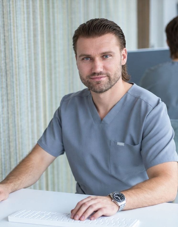 MD PhD Марцін Нилець, естетичний гінеколог